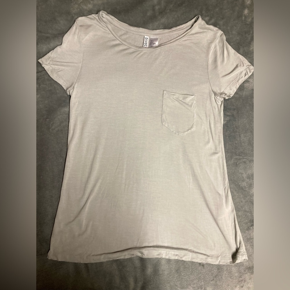 NWOT H&M Gray Silky Pocket Tee